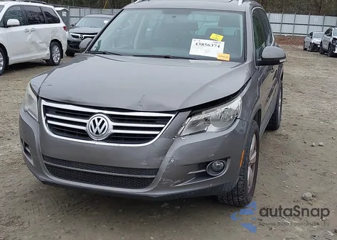 2010 Volkswagen Tiguan Wolfsburg Edition z USA, uszkodzony, nr VIN WVGAV7AX7AW001649